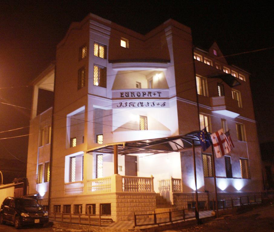 Europa+T Hotel Тбілісі Екстер'єр фото